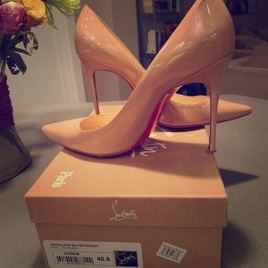 Stunning Decotte 554 100 Patent Nude